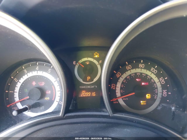 45260308 :رقم المزاد ، JTKJF5C72B3008488 vin ، 2011 Scion Tc مزاد بيع