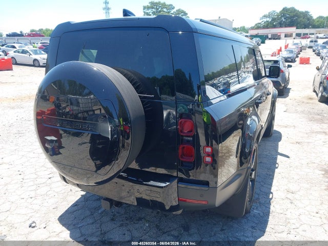 45260354 :رقم المزاد ، SALEJFFU5R2295512 vin ، 2024 Land Rover Defender 130 P300 S مزاد بيع