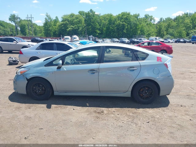 2014 Toyota Prius Two მანქანა იყიდება აუქციონზე, vin: JTDKN3DU5E1748835, აუქციონის ნომერი: 45260399