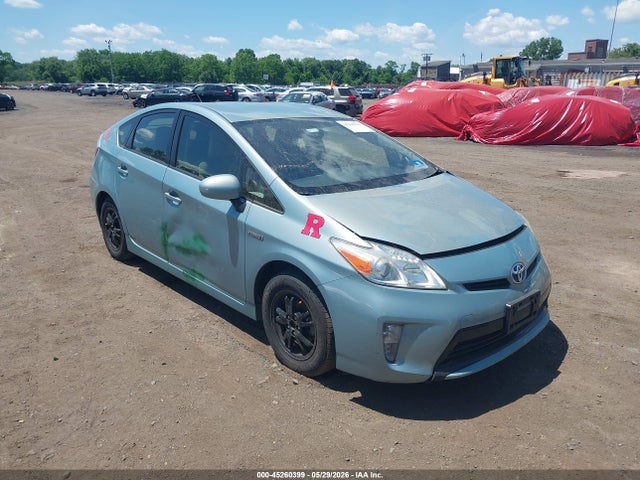 2014 Toyota Prius Two მანქანა იყიდება აუქციონზე, vin: JTDKN3DU5E1748835, აუქციონის ნომერი: 45260399