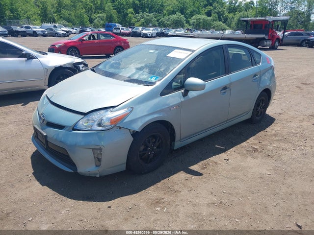 2014 Toyota Prius Two მანქანა იყიდება აუქციონზე, vin: JTDKN3DU5E1748835, აუქციონის ნომერი: 45260399