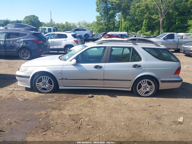 2000 Saab 9-5 2.3t Gary Fisher Ed. მანქანა იყიდება აუქციონზე, vin: YS3ED58EXY3056134, აუქციონის ნომერი: 45260412