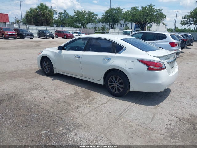 45260449 :رقم المزاد ، 1N4AL3AP9FN919330 vin ، 2015 Nissan Altima 2.5 S مزاد بيع