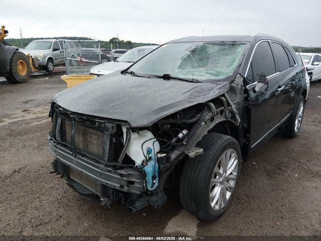 45260464 :رقم المزاد ، 1GYKNFRS4HZ273767 vin ، 2017 Cadillac Xt5 Platinum مزاد بيع