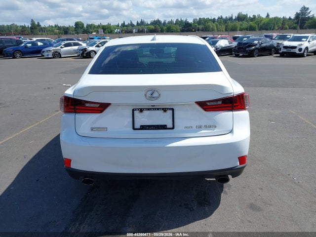 45260471 :رقم المزاد ، JTHCF1D29F5022246 vin ، 2015 Lexus Is 250 مزاد بيع