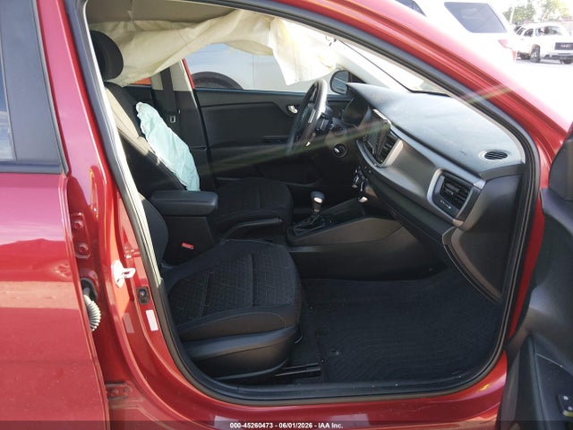3KPA25AB7KE179367 KIA Rio 5-door S