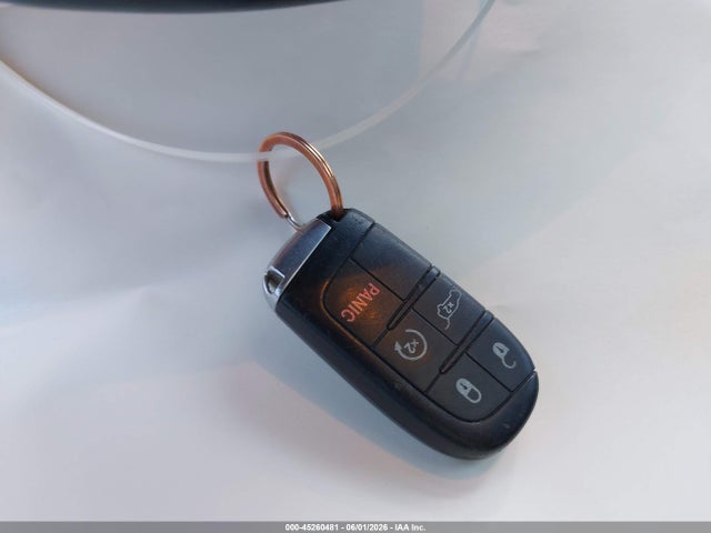 45260481 :رقم المزاد ، 1C4RJFBG8FC887565 vin ، 2015 Jeep Grand Cherokee Limited مزاد بيع