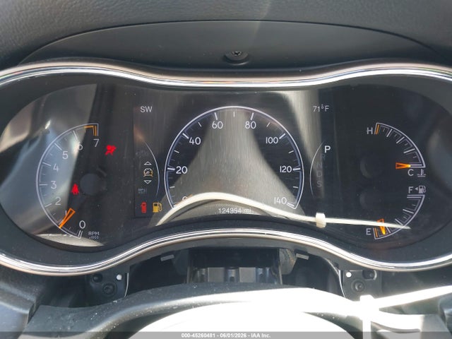 45260481 :رقم المزاد ، 1C4RJFBG8FC887565 vin ، 2015 Jeep Grand Cherokee Limited مزاد بيع