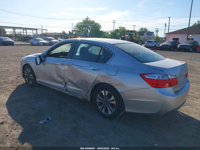 45260491 :رقم المزاد ، 1HGCR2F31DA276379 vin ، 2013 Honda Accord Lx مزاد بيع