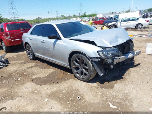 Продажа на аукционе авто 2020 Chrysler 300 Touring, vin: 2C3CCAAG0LH239395, номер лота: 45260495