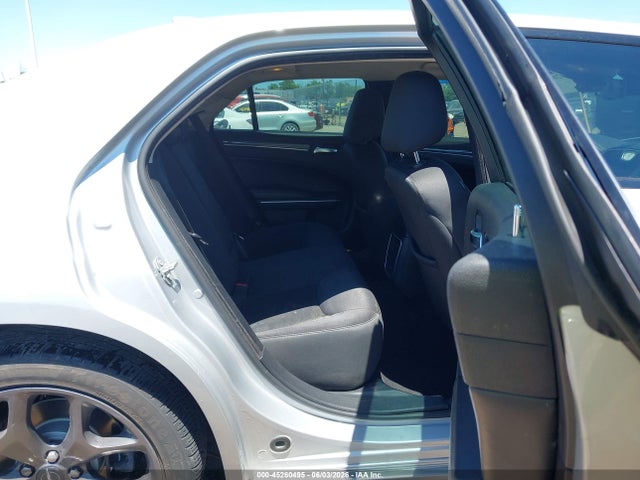 45260495 :رقم المزاد ، 2C3CCAAG0LH239395 vin ، 2020 Chrysler 300 Touring مزاد بيع