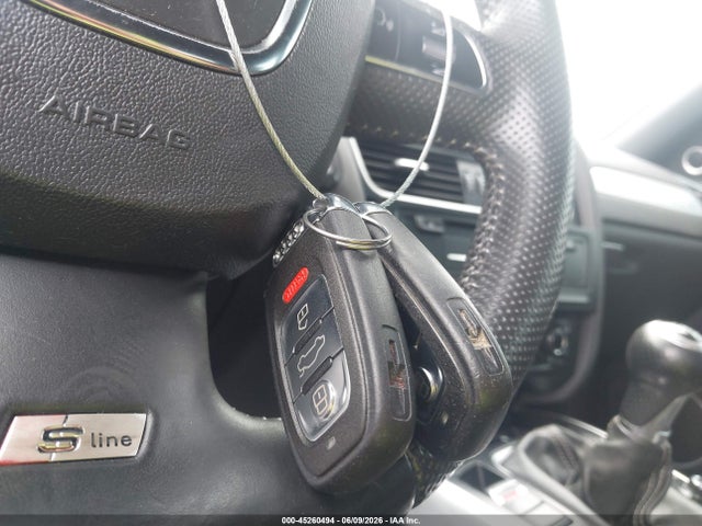 Продажа на аукционе авто 2011 Audi A4 2.0t Premium, vin: WAUMFAFL7BN023639, номер лота: 45260494