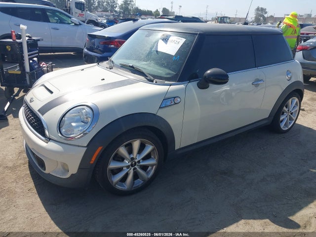 Продаж на аукціоні авто 2013 Mini Hardtop Cooper S, vin: WMWSV3C52DT389602, номер лоту: 45260525