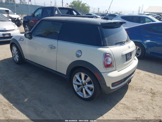 Продаж на аукціоні авто 2013 Mini Hardtop Cooper S, vin: WMWSV3C52DT389602, номер лоту: 45260525
