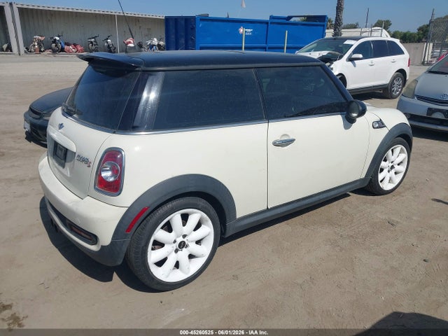 Продаж на аукціоні авто 2013 Mini Hardtop Cooper S, vin: WMWSV3C52DT389602, номер лоту: 45260525