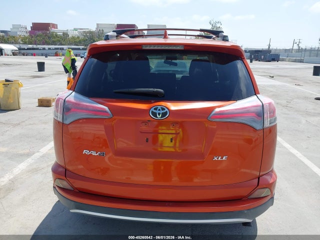 JTMWFREV3GJ081856 Toyota Rav4 Xle