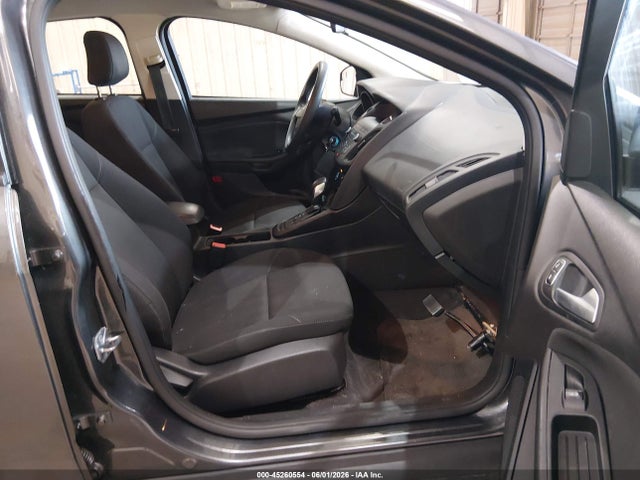 Ford FOCUS SE 2018 1FADP3F28JL328280 Image 5