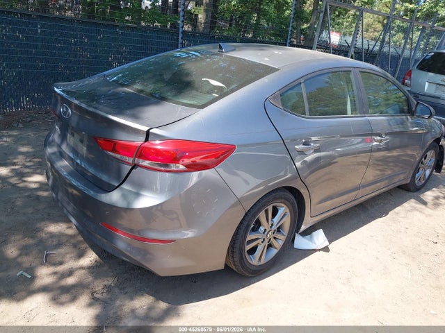 45260579 :رقم المزاد ، 5NPD84LF3JH337641 vin ، 2018 Hyundai Elantra Value Edition مزاد بيع