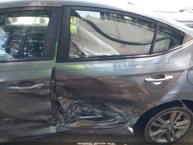 45260579 :رقم المزاد ، 5NPD84LF3JH337641 vin ، 2018 Hyundai Elantra Value Edition مزاد بيع