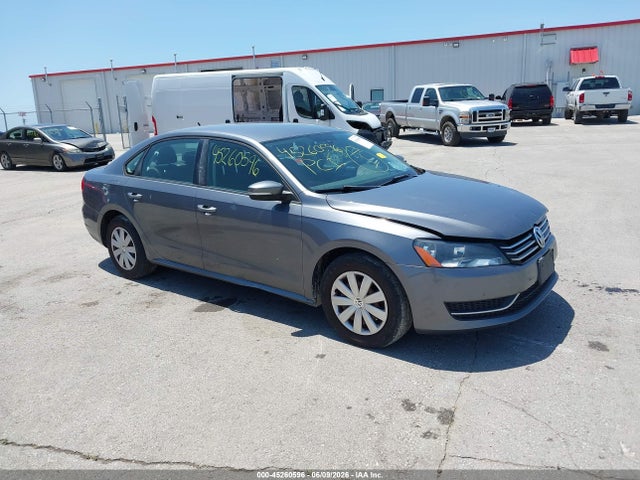 2013 Volkswagen Passat 2.5l S მანქანა იყიდება აუქციონზე, vin: 1VWAP7A34DC139101, აუქციონის ნომერი: 45260596