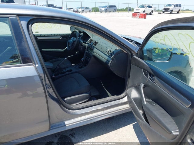 45260596 :رقم المزاد ، 1VWAP7A34DC139101 vin ، 2013 Volkswagen Passat 2.5l S مزاد بيع