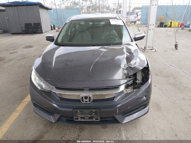 Honda CIVIC EX 2018 2HGFC2F70JH608875 Image 12