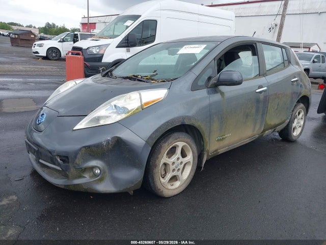 45260607 :رقم المزاد ، 1N4AZ0CP3DC408540 vin ، 2013 Nissan Leaf Sv مزاد بيع