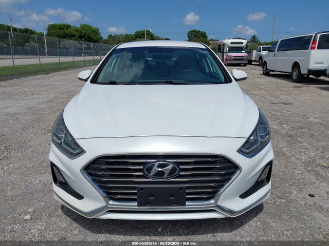 Hyundai SONATA ECO 2018 5NPE24AA0JH701642 Image 12