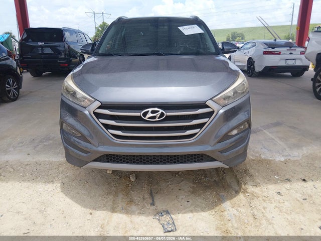 Продажа на аукционе авто 2018 Hyundai Tucson Value, vin: KM8J33A21JU630354, номер лота: 45260657