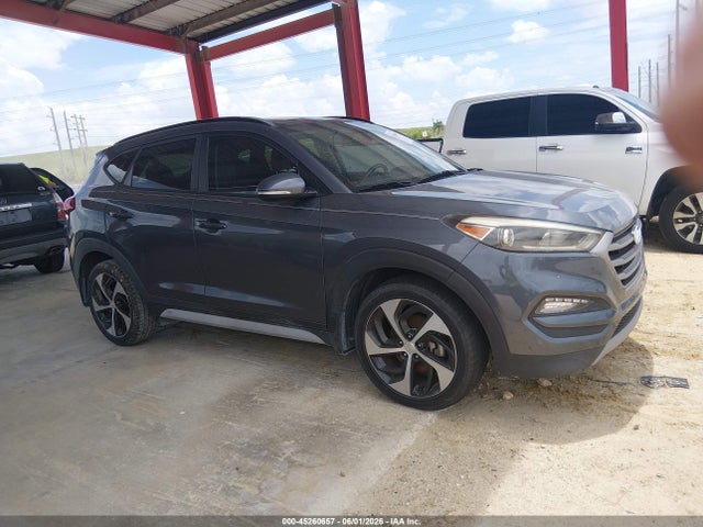 Продажа на аукционе авто 2018 Hyundai Tucson Value, vin: KM8J33A21JU630354, номер лота: 45260657