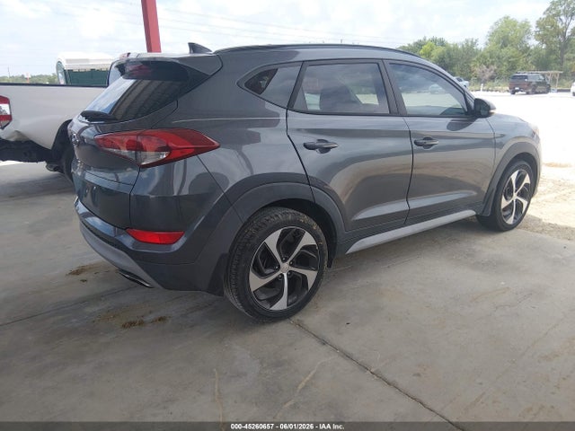 Продажа на аукционе авто 2018 Hyundai Tucson Value, vin: KM8J33A21JU630354, номер лота: 45260657