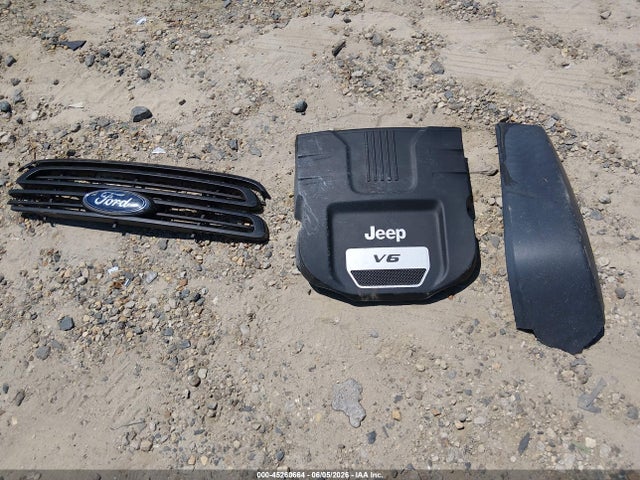 2017 Jeep Wrangler Unlimited Willy Wheeler 4x4 მანქანა იყიდება აუქციონზე, vin: 1C4BJWDG6HL743224, აუქციონის ნომერი: 45260664