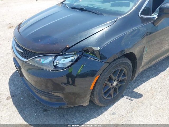 2017 Chrysler Pacifica Touring მანქანა იყიდება აუქციონზე, vin: 2C4RC1DG6HR507336, აუქციონის ნომერი: 45260667