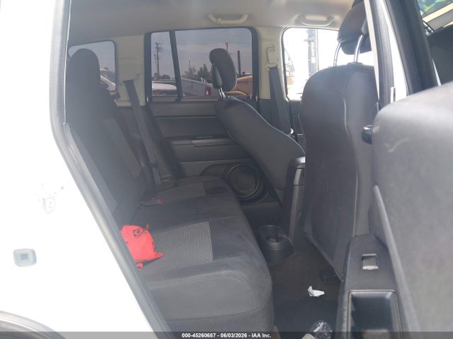 Jeep Compass Sport 2014 1C4NJCBA0ED772203 Image 8