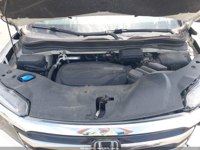 Продаж на аукціоні авто 2017 Honda Pilot Elite, vin: 5FNYF6H0XHB050345, номер лоту: 45260701