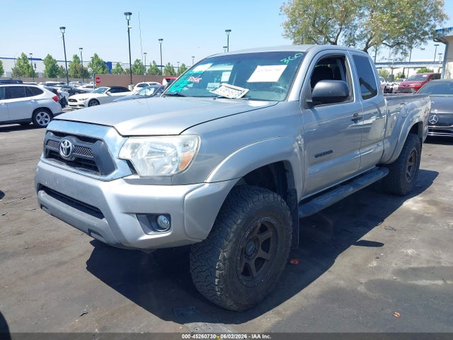 Toyota Tacoma Base V6 2015 5TFUU4EN5FX136657 Image 2