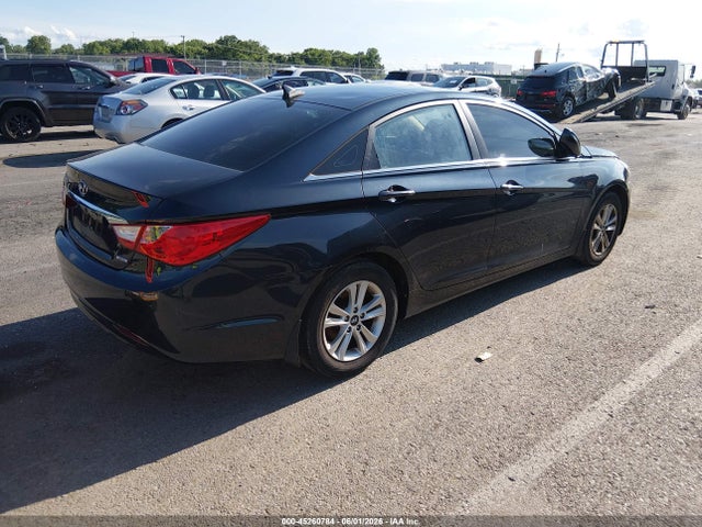 Продажа на аукционе авто 2013 Hyundai Sonata Gls, vin: 5NPEB4AC4DH805945, номер лота: 45260784