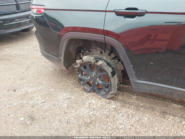 45260827 :رقم المزاد ، 1C4RJKAG4R8527114 vin ، 2024 Jeep Grand Cherokee L Altitude 4x4 مزاد بيع