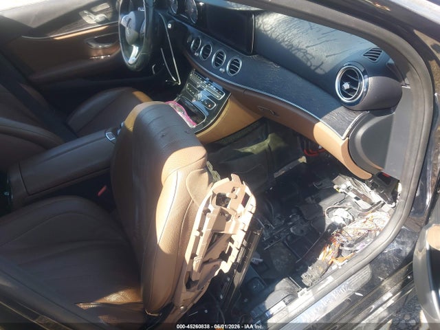 Продажа на аукционе авто 2017 Mercedes-benz E 300 4matic, vin: WDDZF4KB1HA095207, номер лота: 45260838