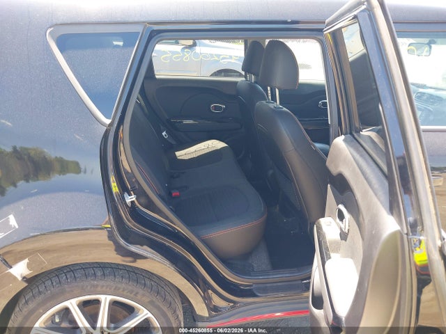 Продаж на аукціоні авто 2018 Kia Soul !, vin: KNDJX3AA5J7604533, номер лоту: 45260855