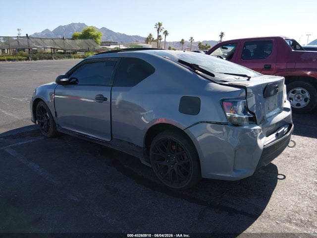 JTKJF5C75GJ015700 Scion TC