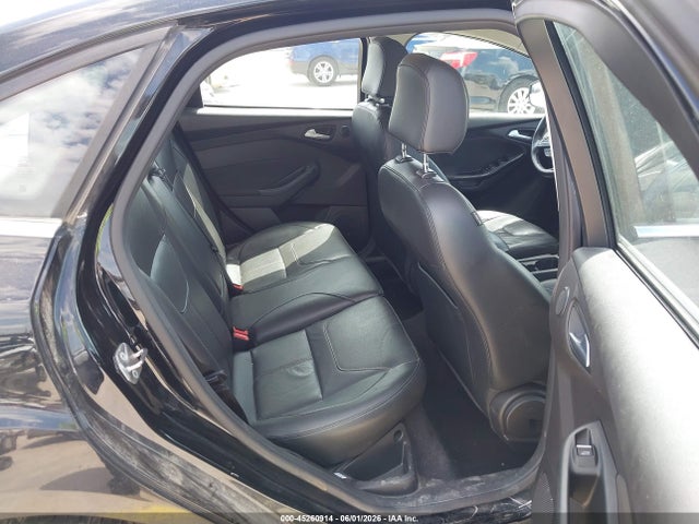 Ford Focus Titanium 2018 1FADP3J23JL251776 Image 8