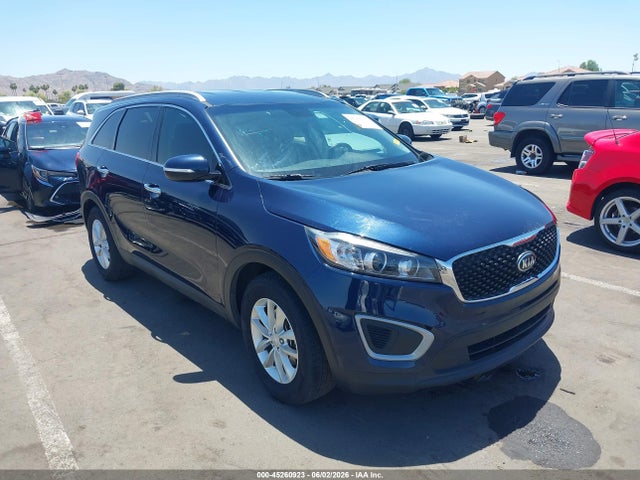 2016 5XYPG4A37GG162903 main image