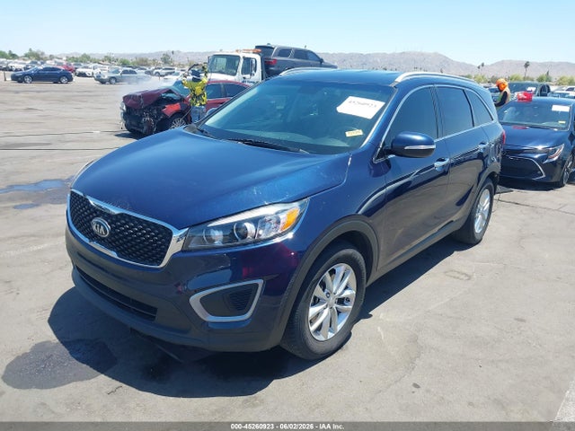 KIA Sorento 2.4l Lx 2016 5XYPG4A37GG162903 Image 2