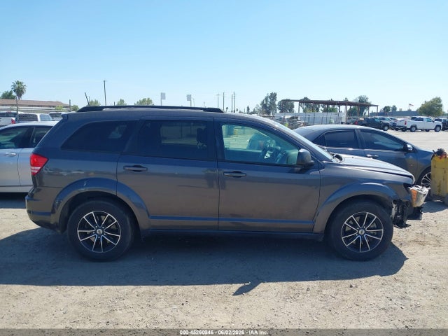 Dodge JOURNEY SE 2018 3C4PDCAB5JT534281 Image 16