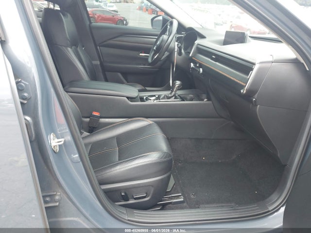 45260955 :رقم المزاد ، 7MMVABEM3PN109396 vin ، 2023 Mazda Cx-50 2.5 S Premium Plus مزاد بيع