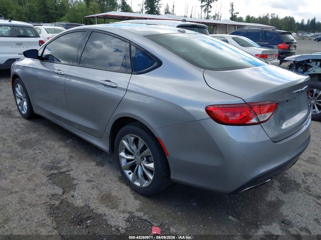 2015 Chrysler 200 S მანქანა იყიდება აუქციონზე, vin: 1C3CCCBBXFN746797, აუქციონის ნომერი: 45260971