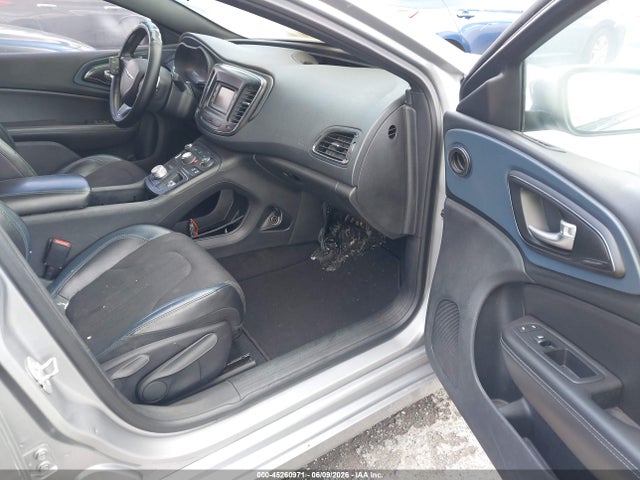 2015 Chrysler 200 S მანქანა იყიდება აუქციონზე, vin: 1C3CCCBBXFN746797, აუქციონის ნომერი: 45260971
