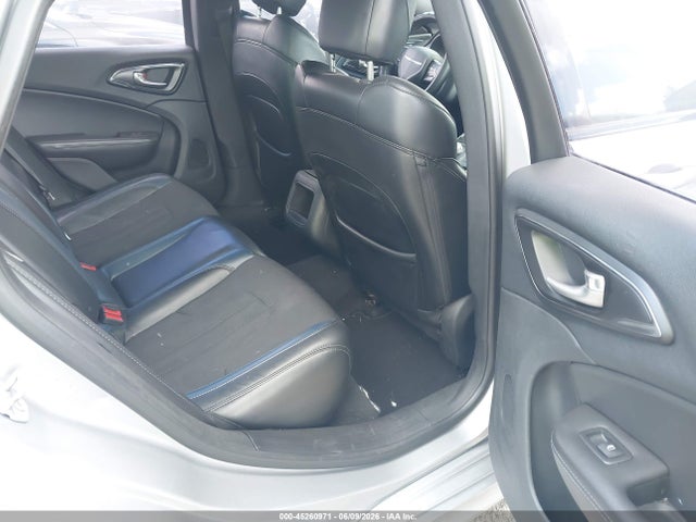 2015 Chrysler 200 S მანქანა იყიდება აუქციონზე, vin: 1C3CCCBBXFN746797, აუქციონის ნომერი: 45260971