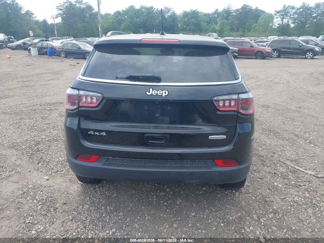 Продаж на аукціоні авто 2018 Jeep Compass Latitude 4x4, vin: 3C4NJDBB5JT434587, номер лоту: 45261026